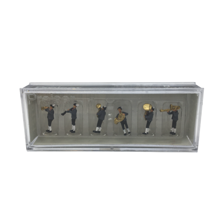 Musiciens bavarois en costume traditionnel, set 2 - PREISER 79121 - N 1/160 Musiciens bavarois en costume traditionnel, set 2 - PREISER 79121 - N 1/160