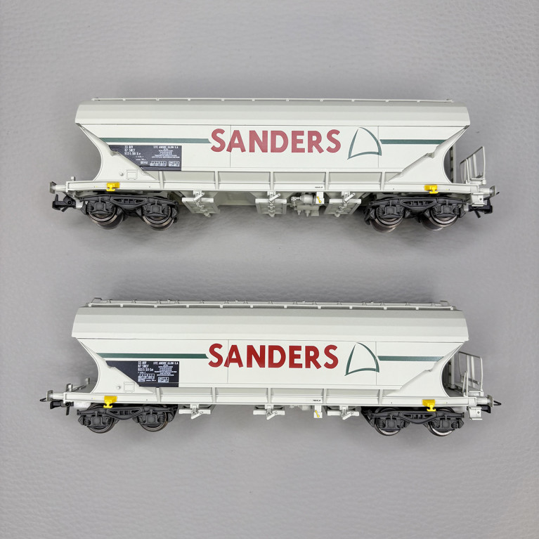 2 wagons trémies, "Sanders", parois planes, SNCF - JOUEF HJ6312 2 wagons trémies, "Sanders", parois planes, SNCF - JOUEF HJ6312