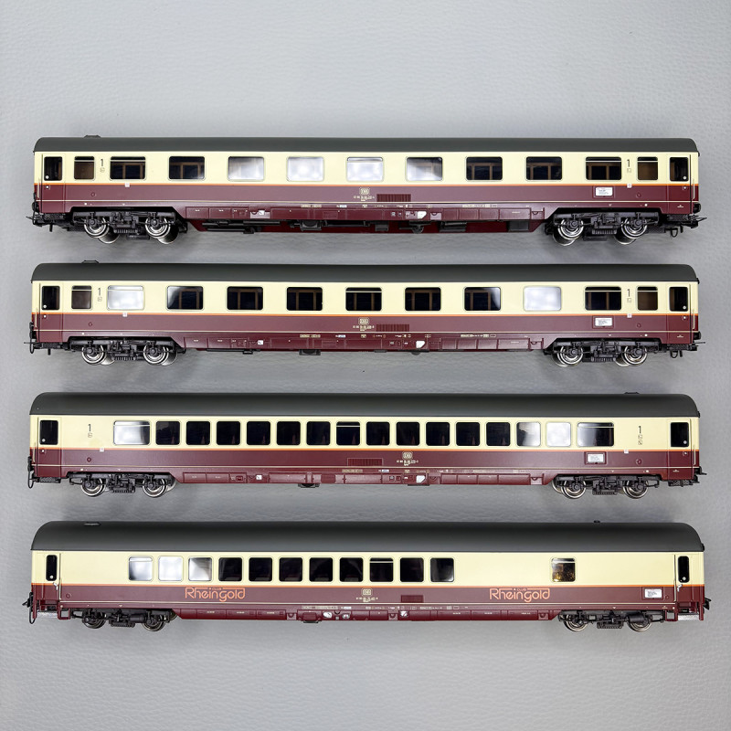 4 voitures TEE "Rheingold 1983", Club, WGmh, Apmz et 2 x Avmz, DB - RIVAROSSI HR4347 4 voitures TEE "Rheingold 1983", Club, WGmh, Apmz et 2 x Avmz, DB - RIVAROSSI HR4347