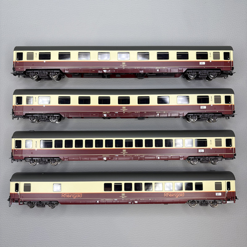 4 voitures TEE "Rheingold 1983", Club, WGmh, Apmz et 2 x Avmz, DB - RIVAROSSI HR4347 4 voitures TEE "Rheingold 1983", Club, WGmh, Apmz et 2 x Avmz, DB - RIVAROSSI HR4347