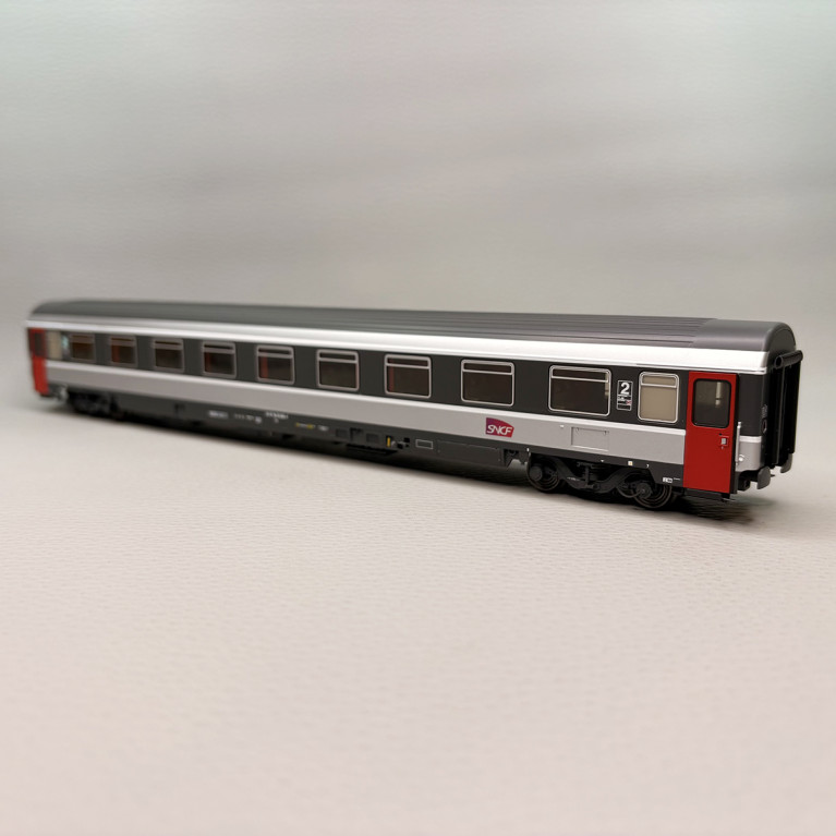 LSMODELS 40364 - Voiture Eurofima, VSE, B9 ex-A9u, livrée Corail, logo Casquette, SNCF LSMODELS 40364 - Voiture Eurofima, VSE, B9 ex-A9u, livrée Corail, logo Casquette, SNCF