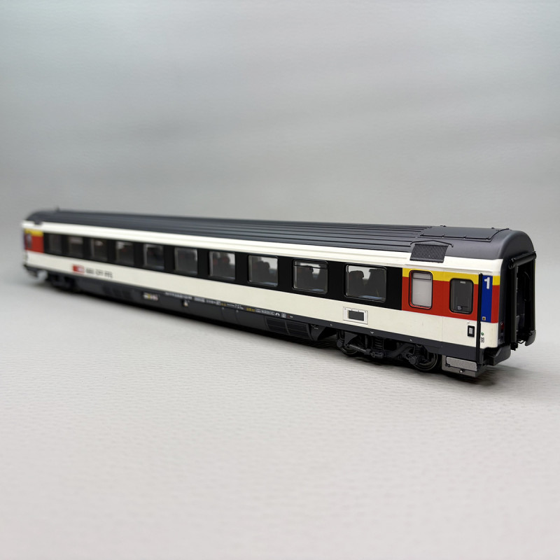 Voiture Apm EC, 1CL, SBB CFF FFS - LSMODELS 47389 Voiture Apm EC, 1CL, SBB CFF FFS - LSMODELS 47389