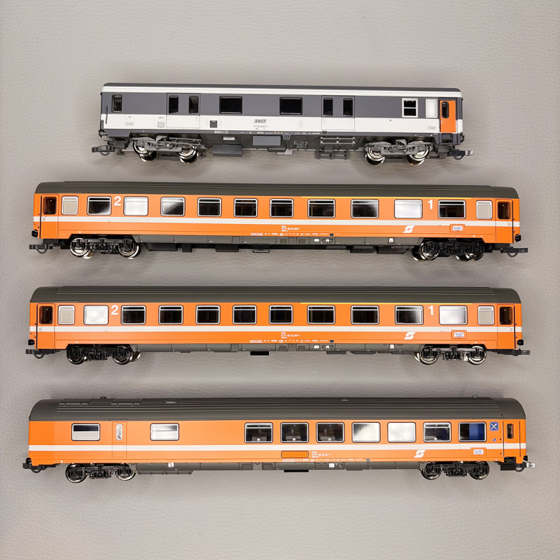 Rame de 4 voitures "Arlberg-Express", Restaurant, ÖBB / SNCF - ROCO 6200077 Rame de 4 voitures "Arlberg-Express", Restaurant, ÖBB / SNCF - ROCO 6200077