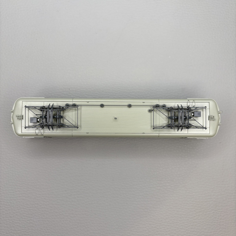 Locomotive électrique BB 9206, livrée béton, logo Beffara, Bordeaux, SNCF - REE MB-178SAC