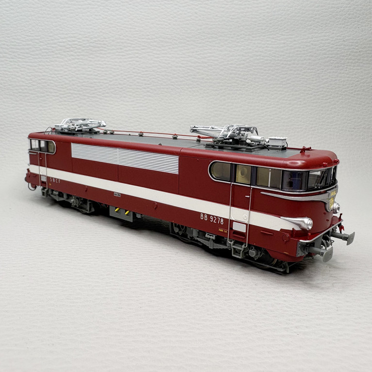 Locomotive électrique BB 9278, livrée Capitole, Paris SO, SNCF - REE MB-176SAC Locomotive électrique BB 9278, livrée Capitole, Paris SO, SNCF - REE MB-176SAC