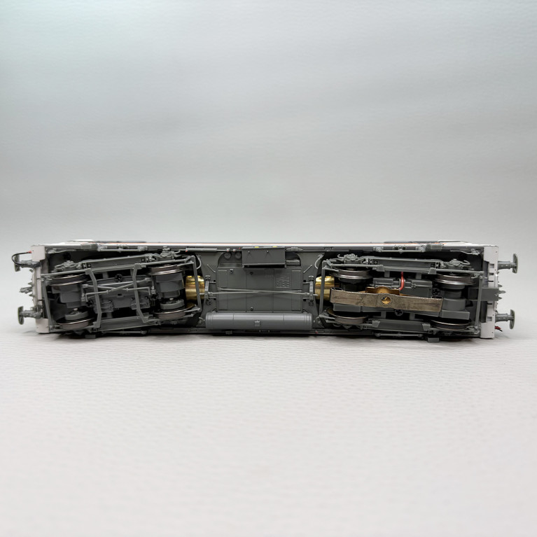 Locomotive électrique BB 16053, livrée Corail, La Chapelle, SNCF - REE MB-180SAC