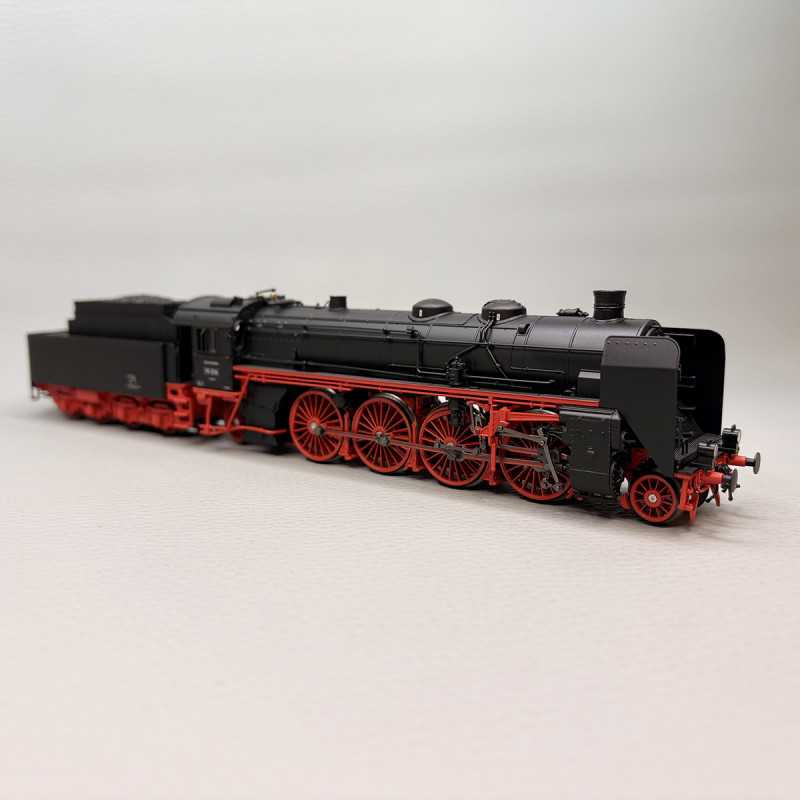 Locomotive à vapeur 19 016, "Saxon Pride", tender carbon, DR/GDR - MARKLIN 38190