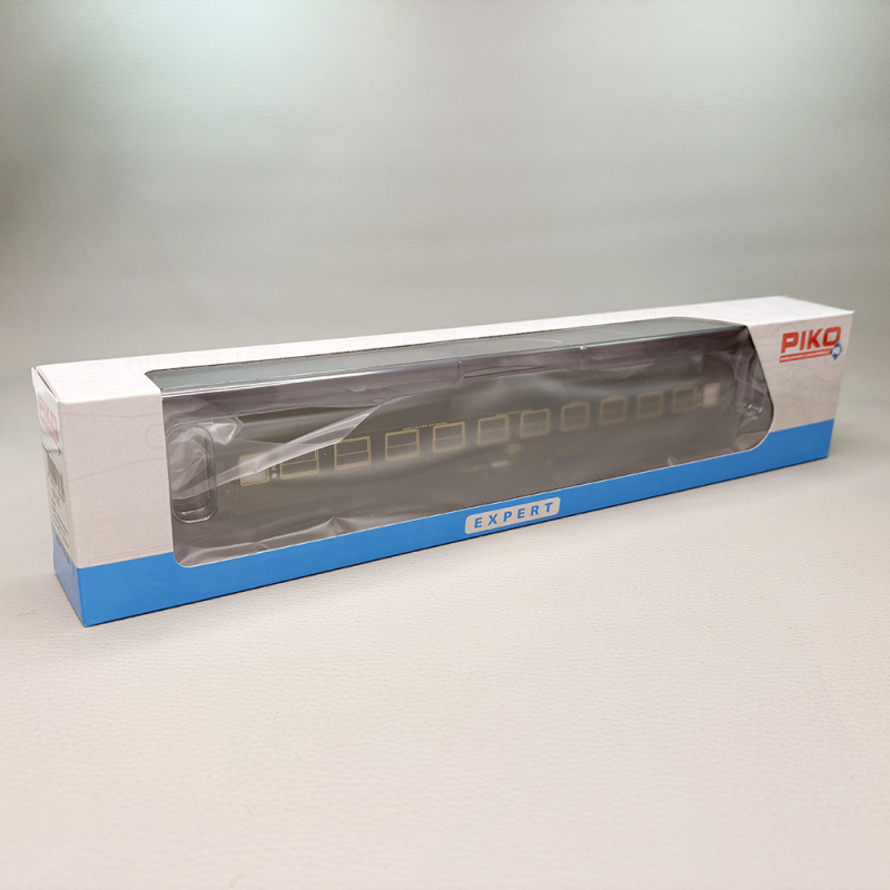 Voiture couchettes de type 110A, Bcwxz, 2CL, PKP - PIKO 97187