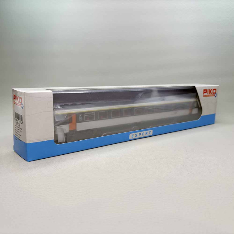 PIKO 97138 - Voiture voyageur, A10tu, 1CL, livrée Corail, logo Casquette, SNCF