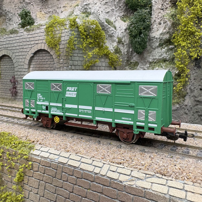 Wagon couvert type Wg, "FRET", SNCF, Ep. IV - PIKO 96637 - HO 1/87