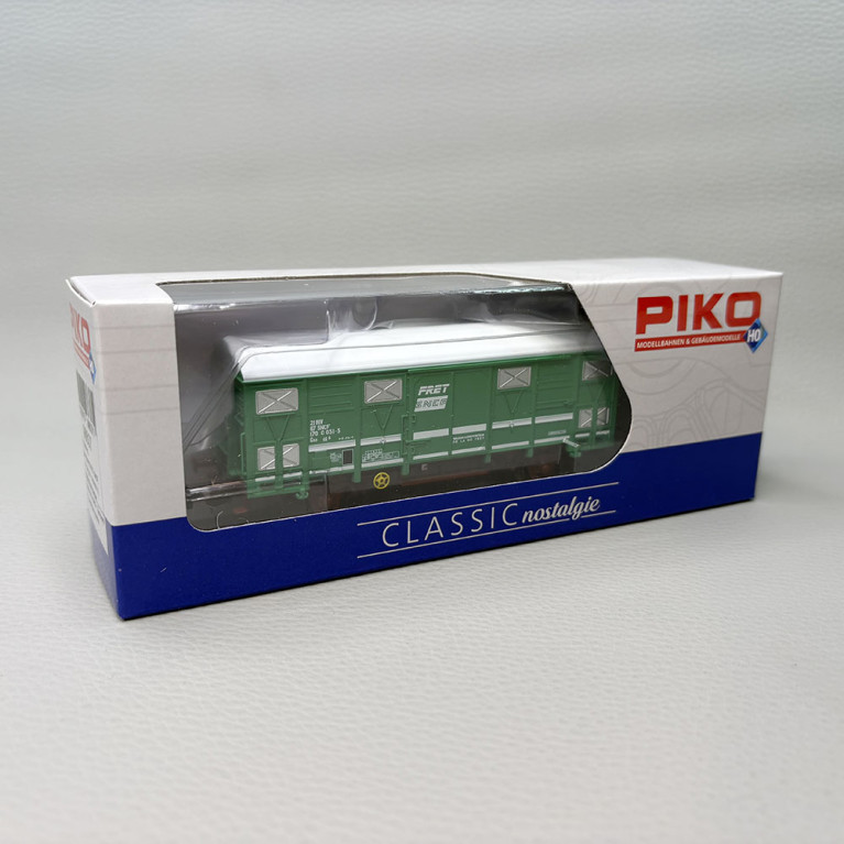 PIKO 96637  - Wagon couvert type Wg, "FRET", SNCF