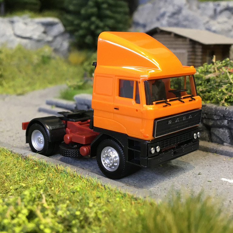 Tracteur rigide RABA, 2 essieux, orange, HERPA 317382-002 - HO 1/87