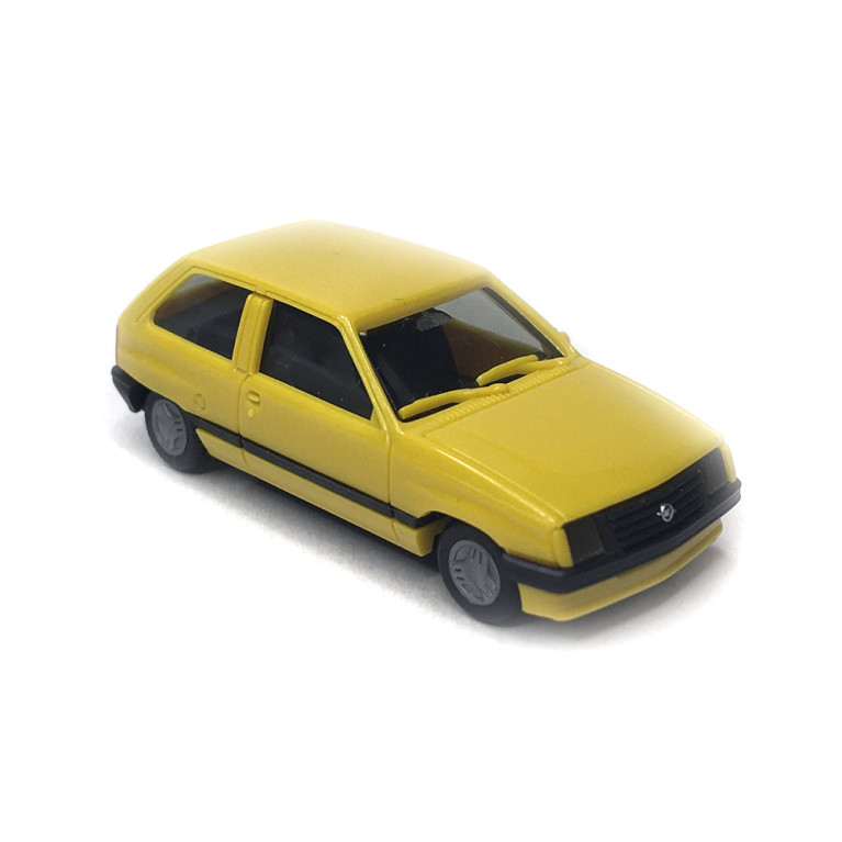 Opel Corsa A, 2 portes, jaune, 1982  - HERPA 029032 - HO 1/87