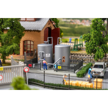 2 Réservoirs de stockage - Faller 131338 - HO 1/87