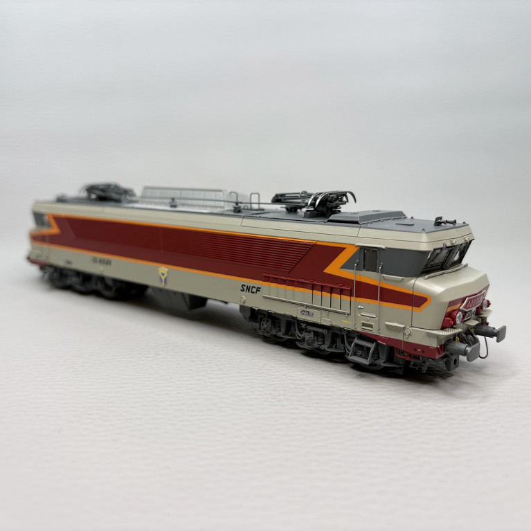 Grand confort "Aquitaine", CC 6529, SNCF - LSMODELS 11002S - HO 1/87