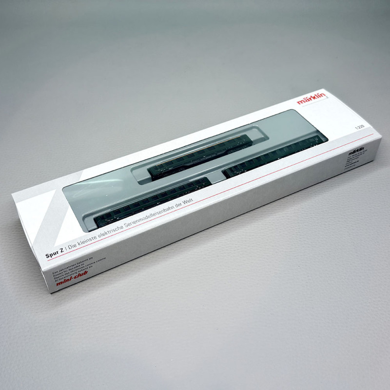 3 voitures voyageurs grandes lignes, version vert foncé, ÖBB - MARKLIN 87107