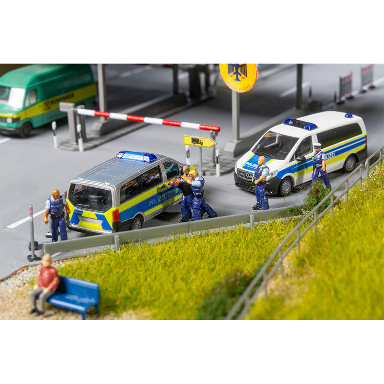 Policiers - Faller 151716 - HO 1/87