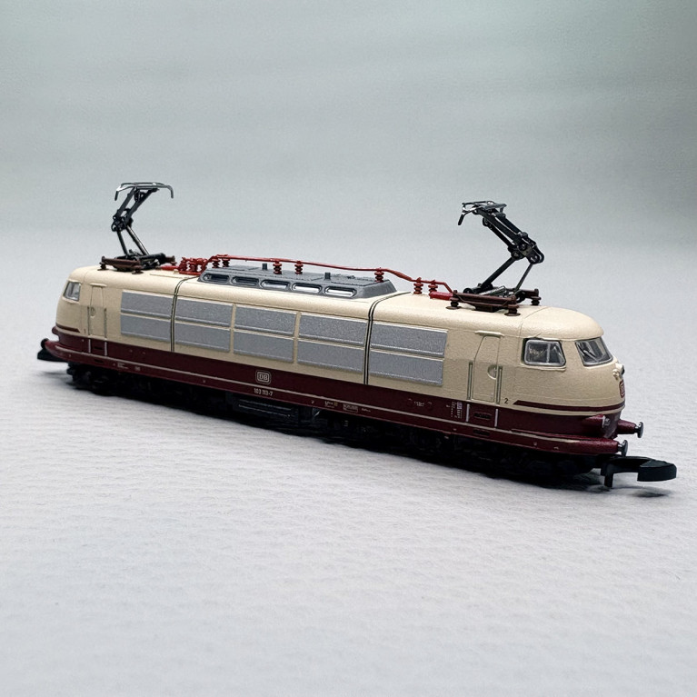 Locomotive électrique BR 103 113-7, Au musée DB, DB - MARKLIN 88546