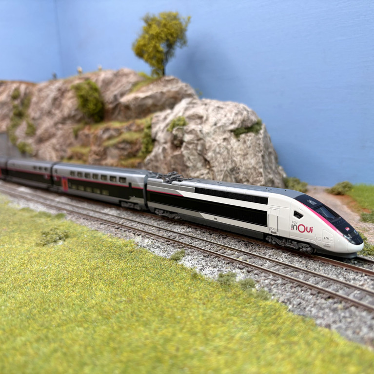 TGV Euroduplex "inOui", rame N°4711, 5 éléments dont BAR, SNCF, Ep. VI  - KATO 10-2131 - N 1/160