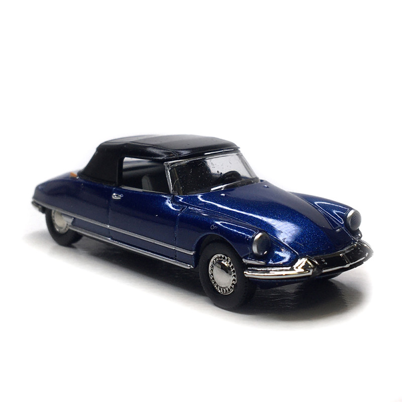 Citroën DS 19 cabriolet fermée, bleu royal, 1963 - SAI 7816 - HO 1/87