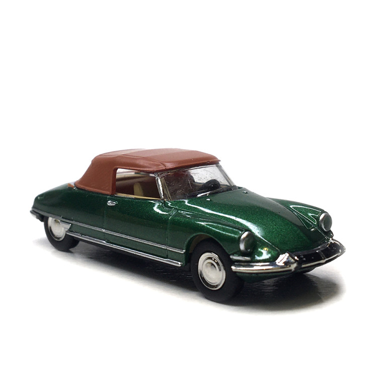 Citroën DS 19 cabriolet fermée, vert métallisé, 1963 - SAI 7819.1 - HO 1/87
