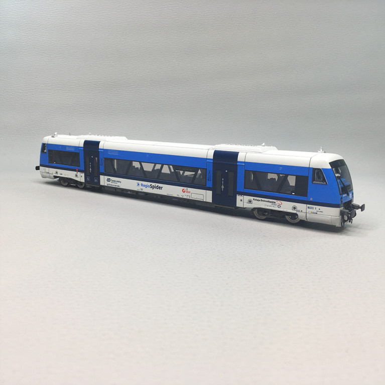 Automotrice diesel Regio Shuttle RS1, 840 006-1, CD, Ep. VI, digital son - MARKLIN 36967 - HO 1/87