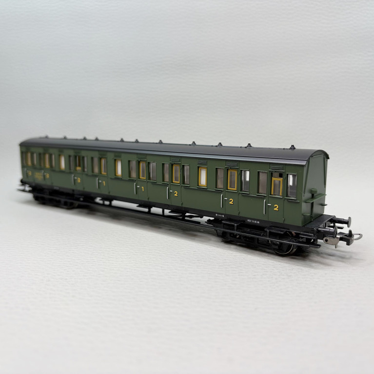 PIKO 53338 - Voiture à compartiment A1"1/2" B6ty, mixte 1/2CL, N°3272, SNCF