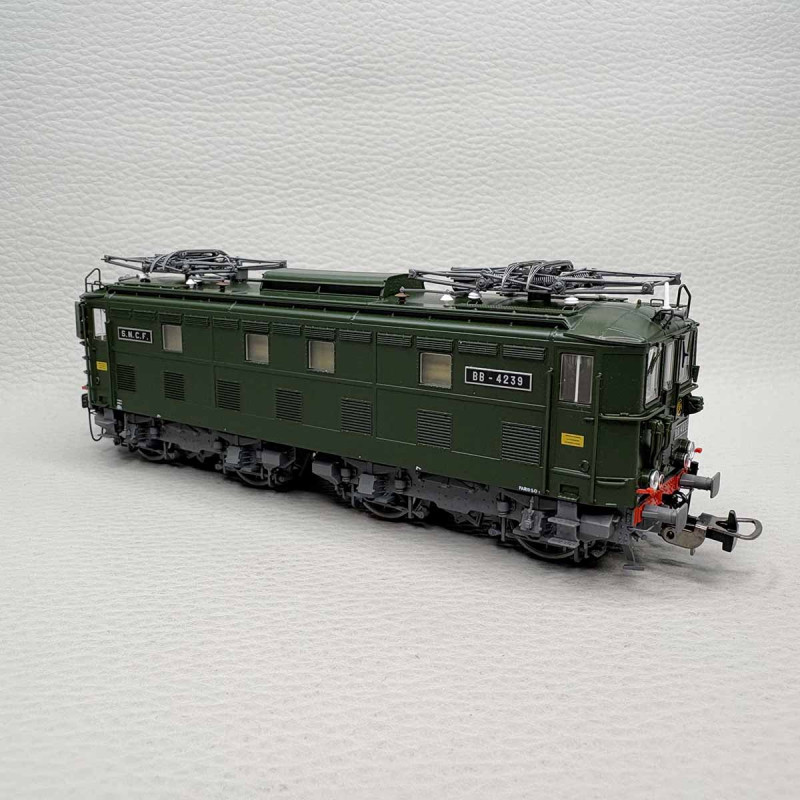 Locomotive électrique BB 4239 de manœuvre, SNCF - PIKO 97429