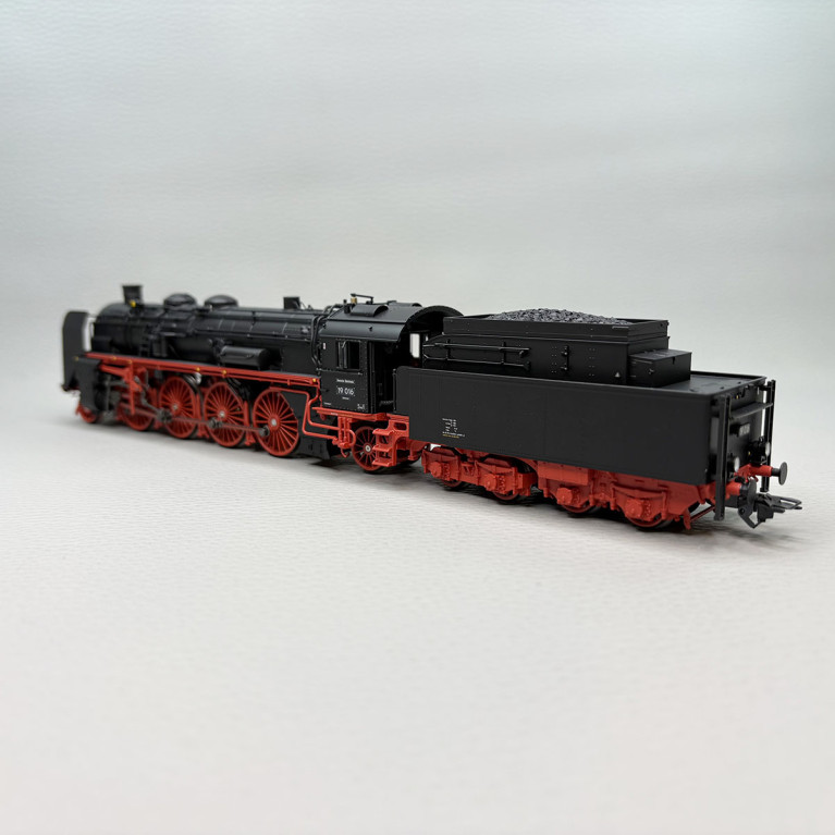 Locomotive à vapeur 19 016, "Saxon Pride", tender charbon, DR/GDR - TRIX 25019