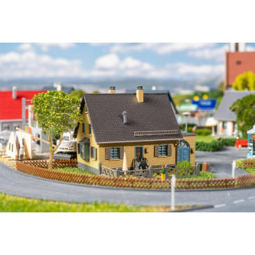 Maison en brique - Faller 232403 - N 1/160