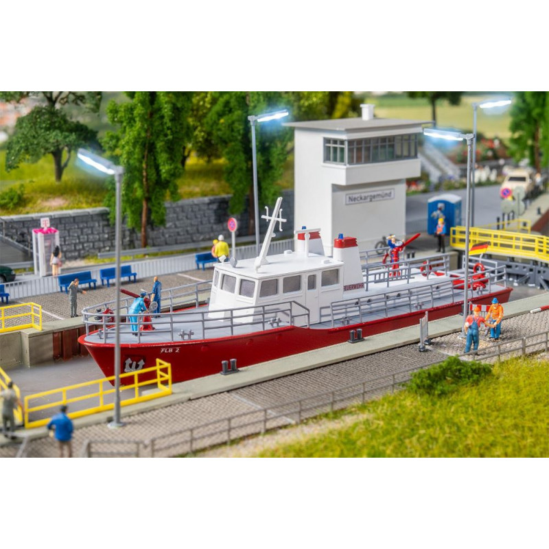 Modélisme HO : Hangar à bateaux - Jeux et jouets Faller Modélisme HO : Hangar à bateaux - Jeux et jouets Faller