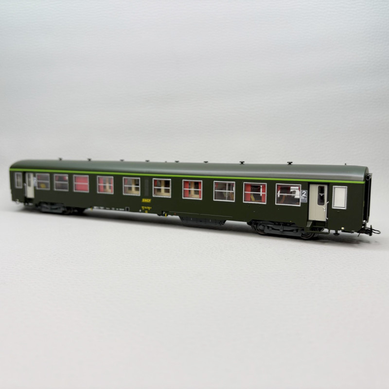 R37 42523 - Voiture USI, B4t4, 2CL, Ouest, Sotteville, logo Encadré jaune, SNCF