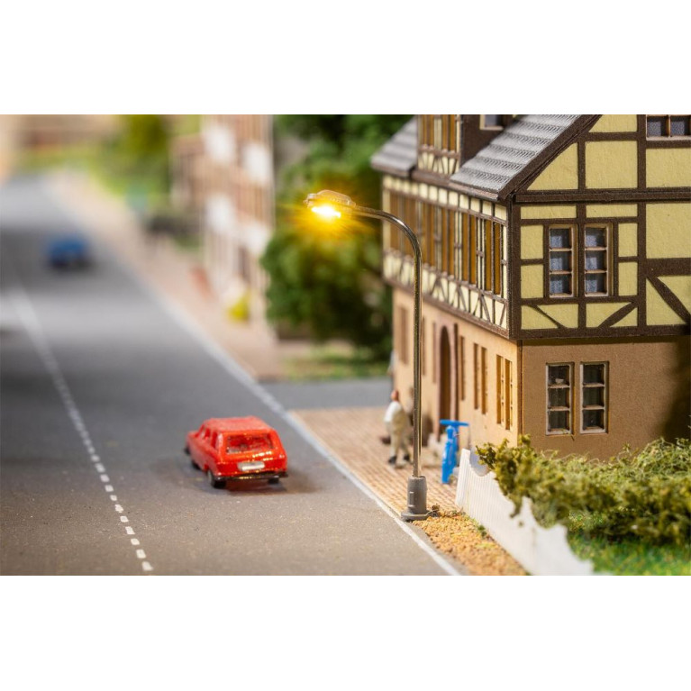 Lampe fouet à LED, blanc chaud, 3 pièces - Faller 282130 - Z 1/220