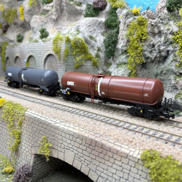 2 wagons citernes type Zans, GATX, Ep. VI - TILLIG BAHN 70069- HO 1/87