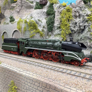 Märklin H0 - 3085.2 - Locomotive à vapeur avec wagon tender