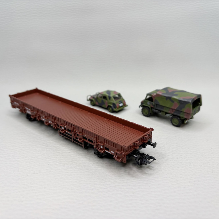 Wagon plat à ranchers Kb 443, transport lourd, avec camion militaire, DB - MARKLIN 46929