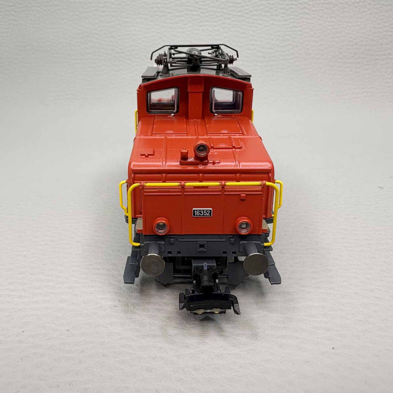 Locomotive de manœuvres électrique Ee 3/3 N°16352, SBB CFF FFS - MARKLIN 36354