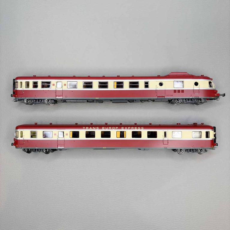 REE MB-257 - Automotrice RGP1, X 2774 + XR 7774, TEE, Noisy le Sec, SNCF