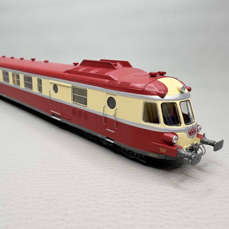 REE MB-257 - Automotrice RGP1, X 2774 + XR 7774, TEE, Noisy le Sec, SNCF