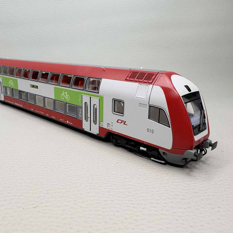 4 voitures à 2 niveaux de type DB / DAB, avec éclairage, CFL - ROCO 6210148