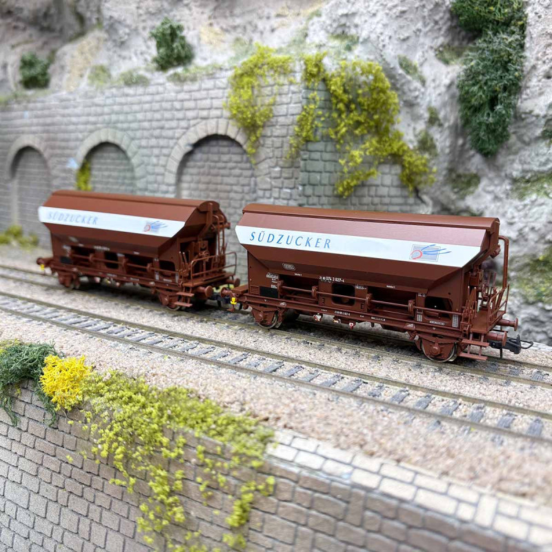 2 wagons trémies à toit pivotant, type Tdgs, DB, Ep. IV - ROCO 6600124 - HO 1/87