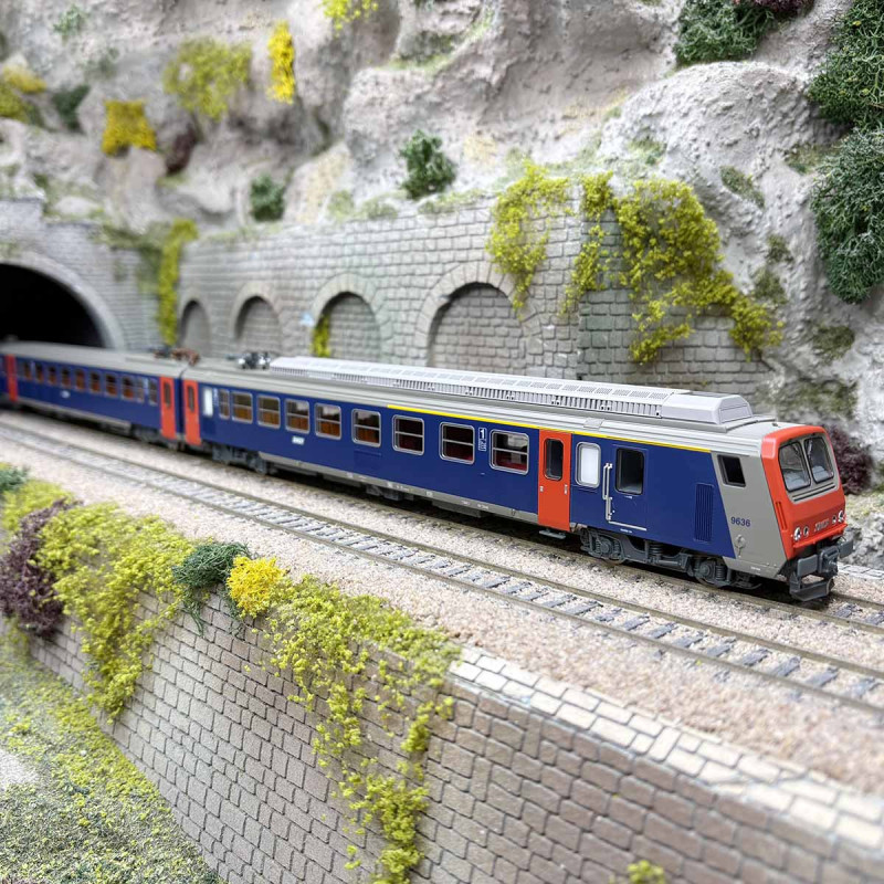 Automotrice électrique type Z2, Z9636, livrée d'origine, SNCF, Ep. IV - PIKO 96532 - HO 1/87
