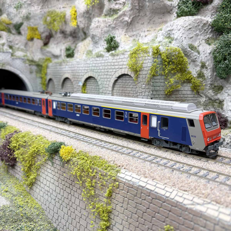 Automotrice électrique type Z2, Z9636, livrée d'origine, SNCF, Ep. IV - PIKO 96532 - HO 1/87