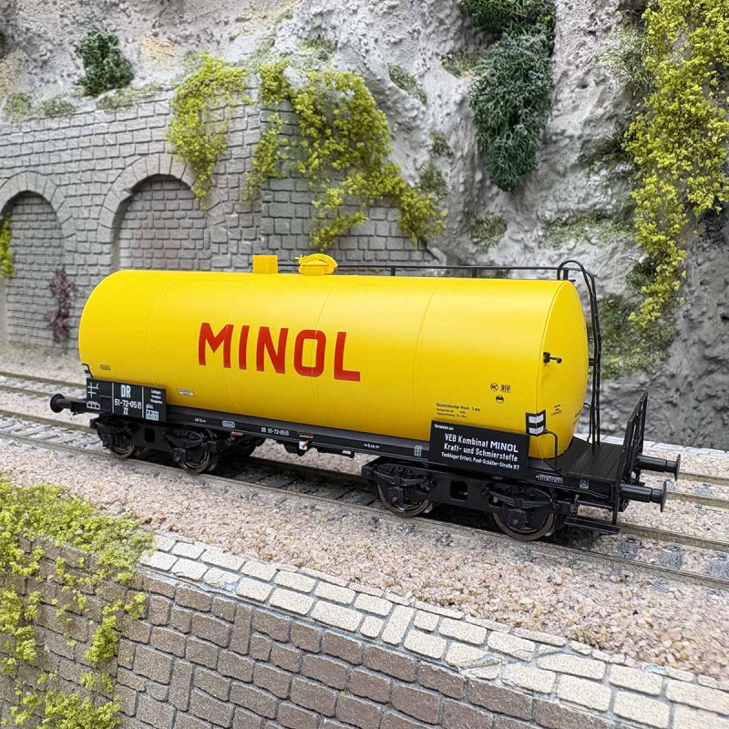 Wagon citerne à bogies type ZZ, "Minol", DR, Ep. III - BRAWA 49629 - HO 1/87