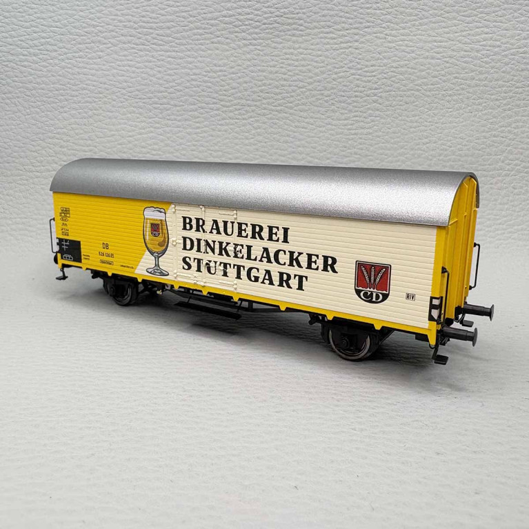 Wagon couvert frigorifique de type Tnfhs 38, Brasserie Dinkelacker, DB - BRAWA 50958