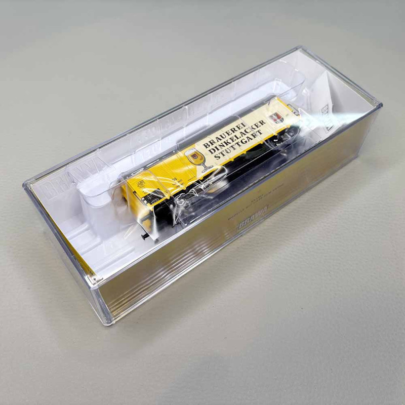 Wagon couvert frigorifique de type Tnfhs 38, Brasserie Dinkelacker, DB - BRAWA 50958