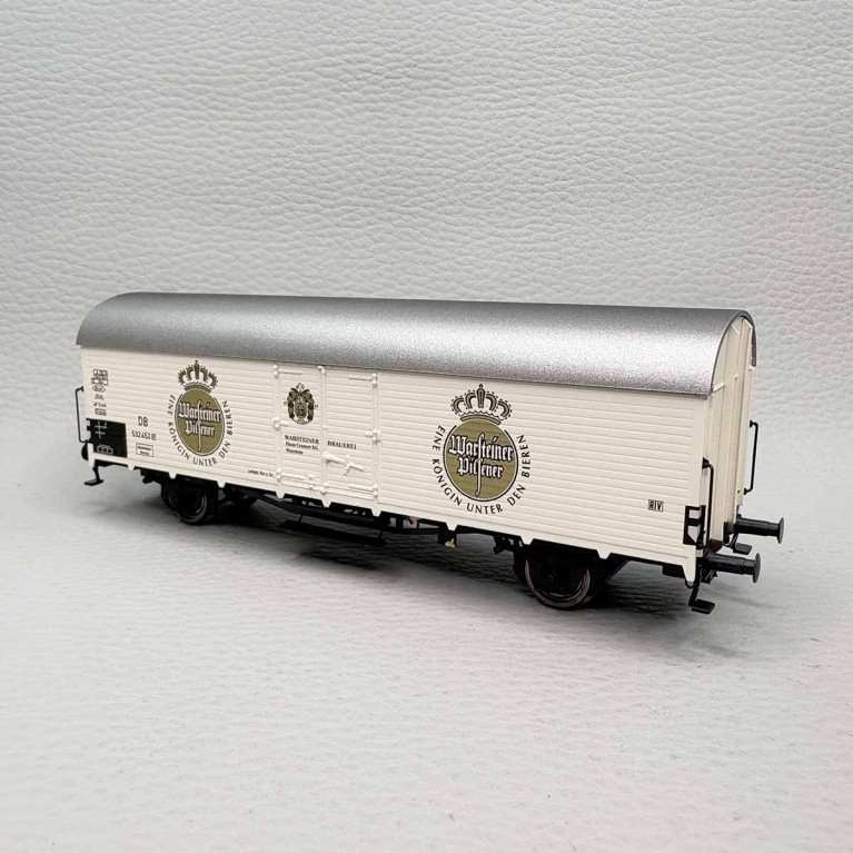Wagon couvert frigorifique de type Tnfhs 38, Warsteiner Brauerei, DB - BRAWA 50963