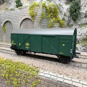 Wagon couvert de type Gmhs, transport de marchandises, SNCB, Ep. III - BRAWA 51183 - HO 1/87