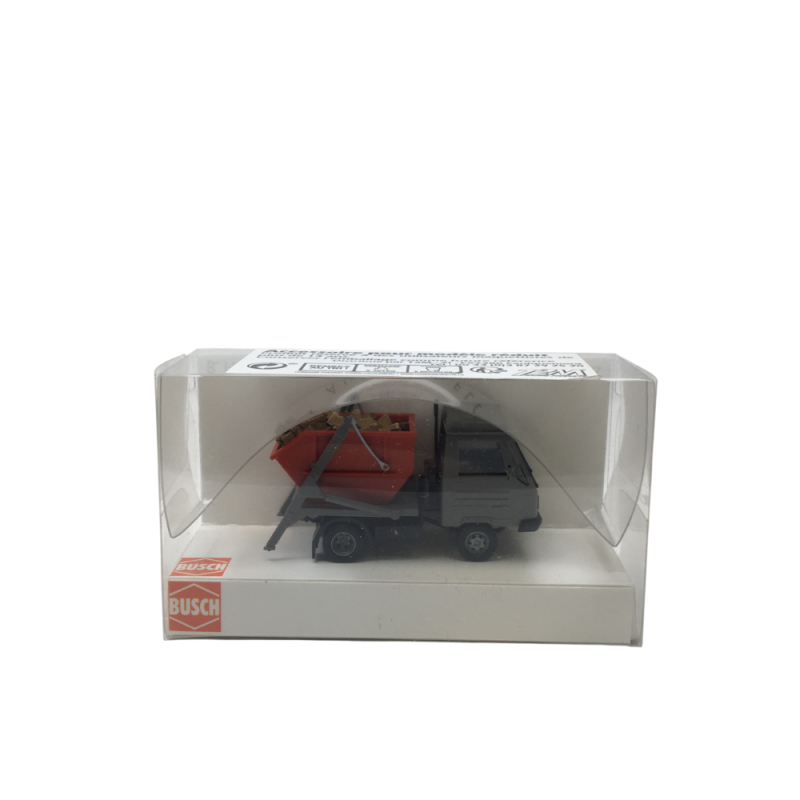 Multicar M26, avec chargeur à benne et grumes - BUSCH 42237- HO 1/87