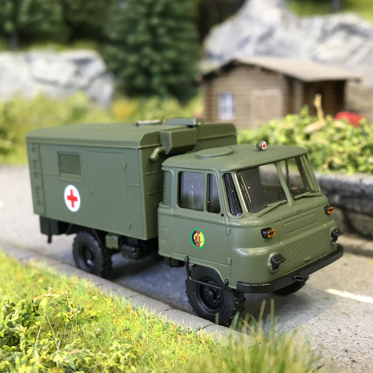 Robur LO, 2002 A, Troupes frontalières de Sankra - BUSCH 50254 - HO 1/87